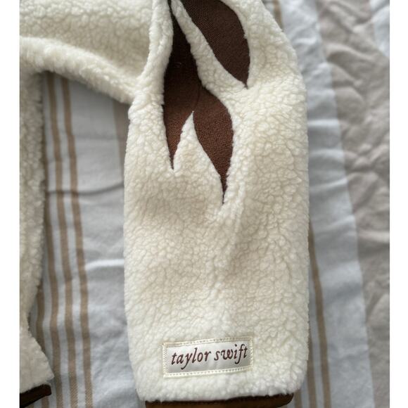 TAYLOR SWIFT NWT | Life is a Willow Zip Up Sherpa Fleece Coat Jacket | size XS - Picture 4 of 8